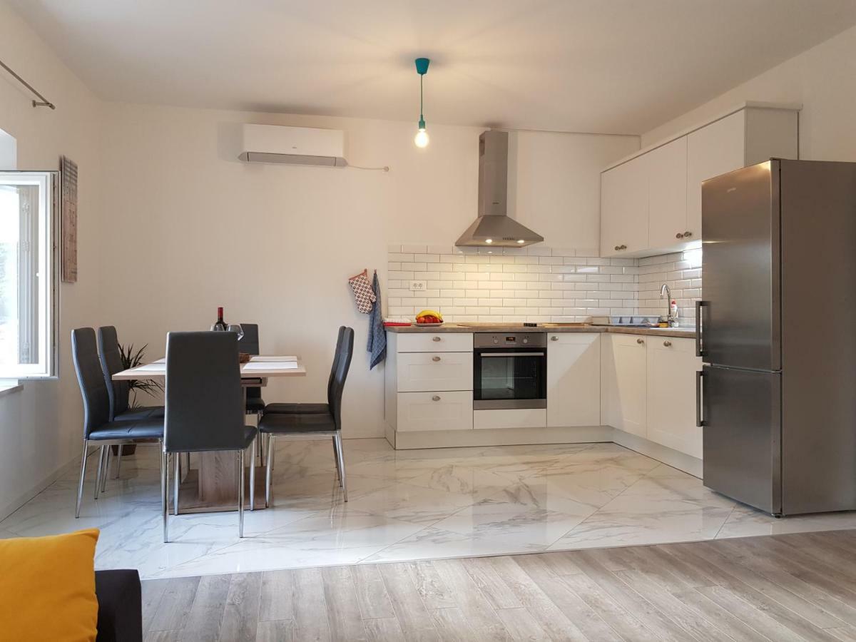Apartment Voyager Дубровник Екстер'єр фото